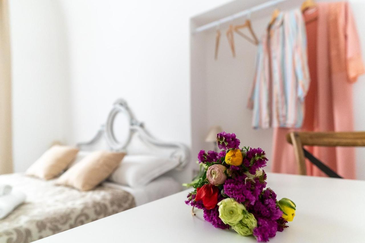 Corte Pietrantica - Charming Rooms & Suites Giovinazzo Εξωτερικό φωτογραφία