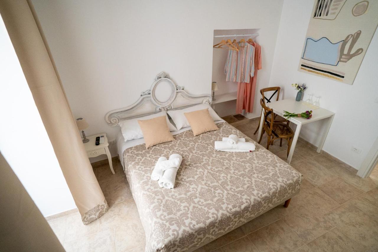 Corte Pietrantica - Charming Rooms & Suites Giovinazzo Εξωτερικό φωτογραφία